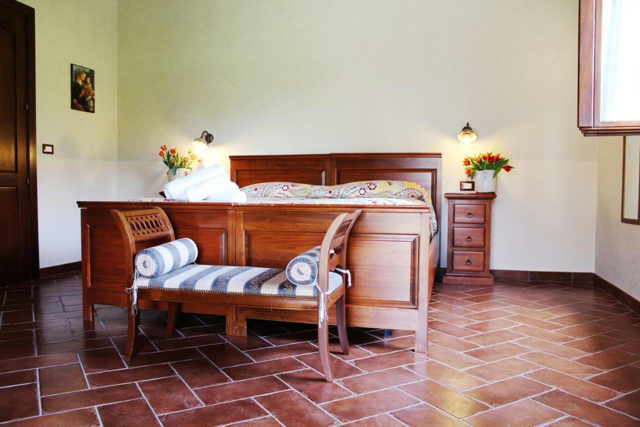 Agriturismo IL CASTAGNETO Padula Exterior foto