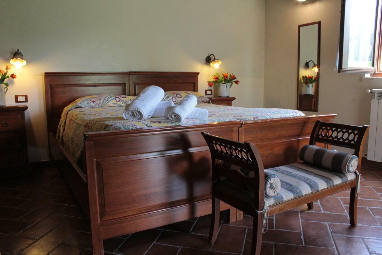 Agriturismo IL CASTAGNETO Padula Exterior foto