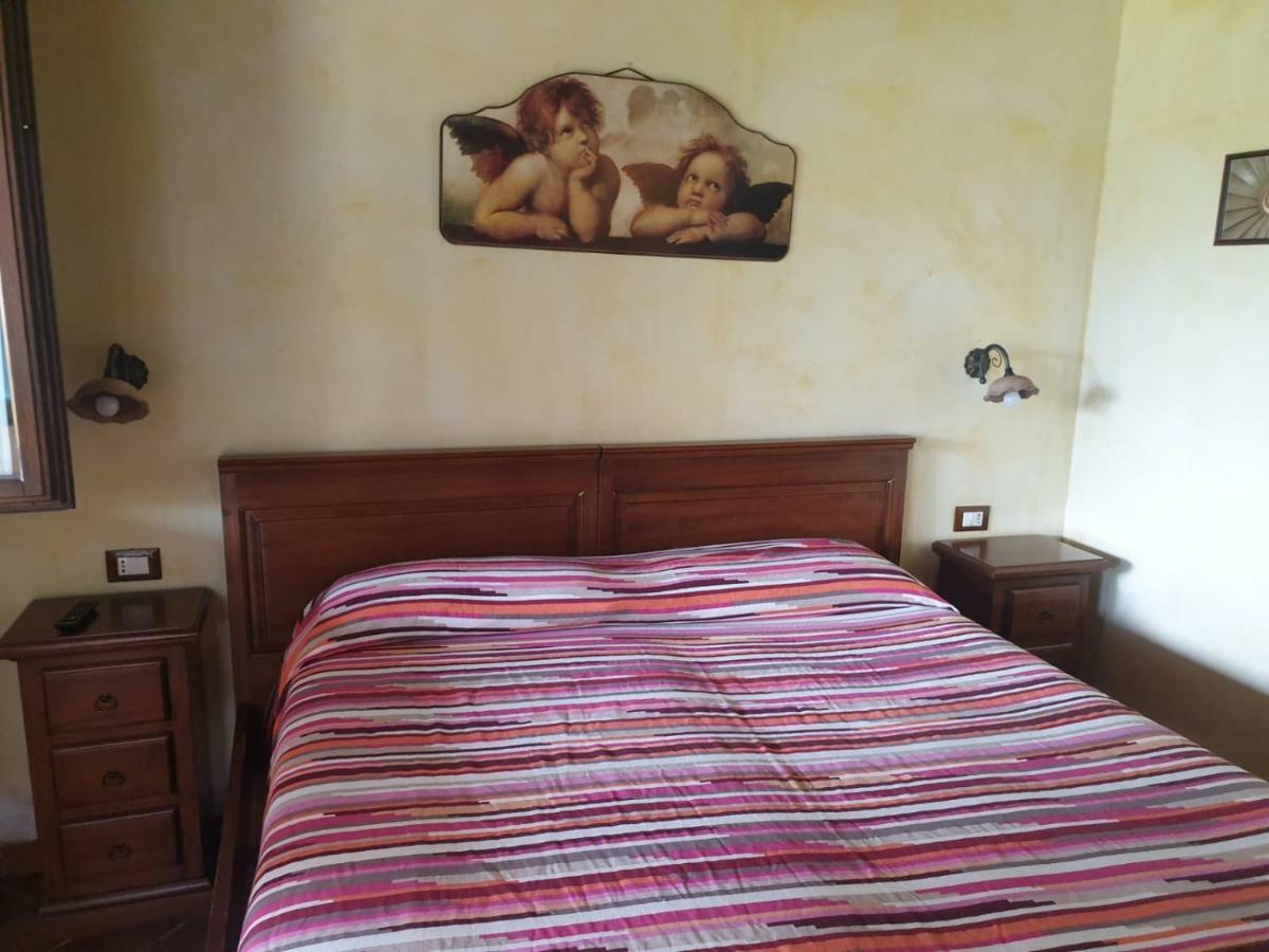 Agriturismo IL CASTAGNETO Padula Exterior foto