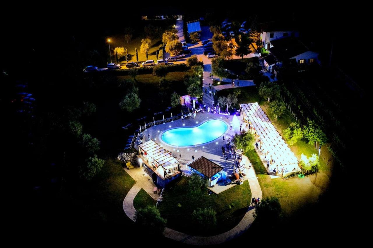 Agriturismo IL CASTAGNETO Padula Exterior foto